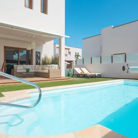 Villa Lanzahost Jaba *